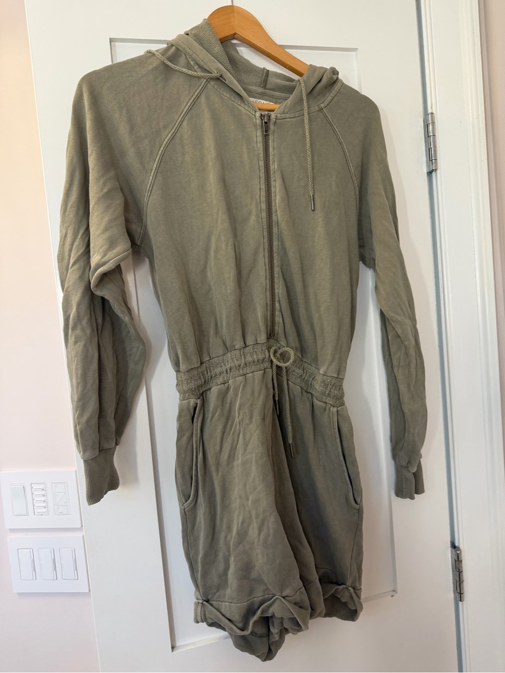 l*space Olive Green Cotton Zip Hoodie